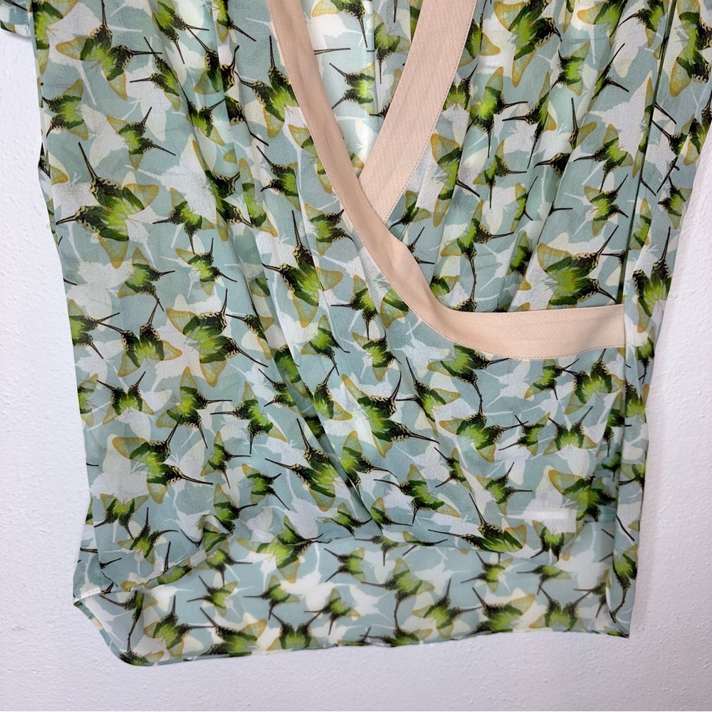 Cabi 234 Green Floral V-Neck Short Sleeve Blouse Size Medium - Picture 5 of 12